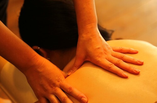 1回分がサービス！10ヶ月集中コースあり