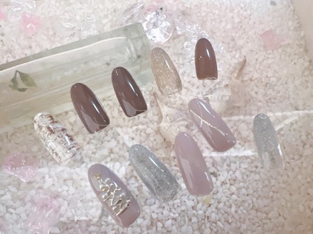 毎月のデザインを楽しめてお得＆安心♪定額ネイル5500円～