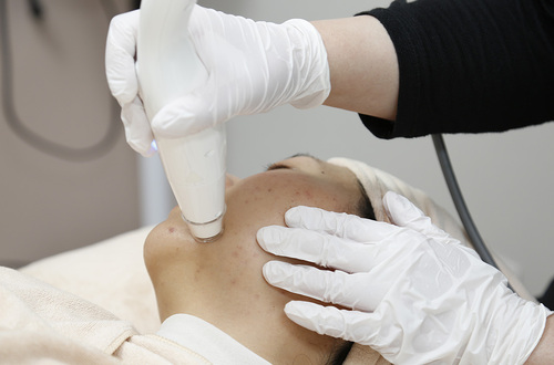 常に最新の美容技術を研究・導入！肌質改善やエイジングケアの本格フェイシャル♡