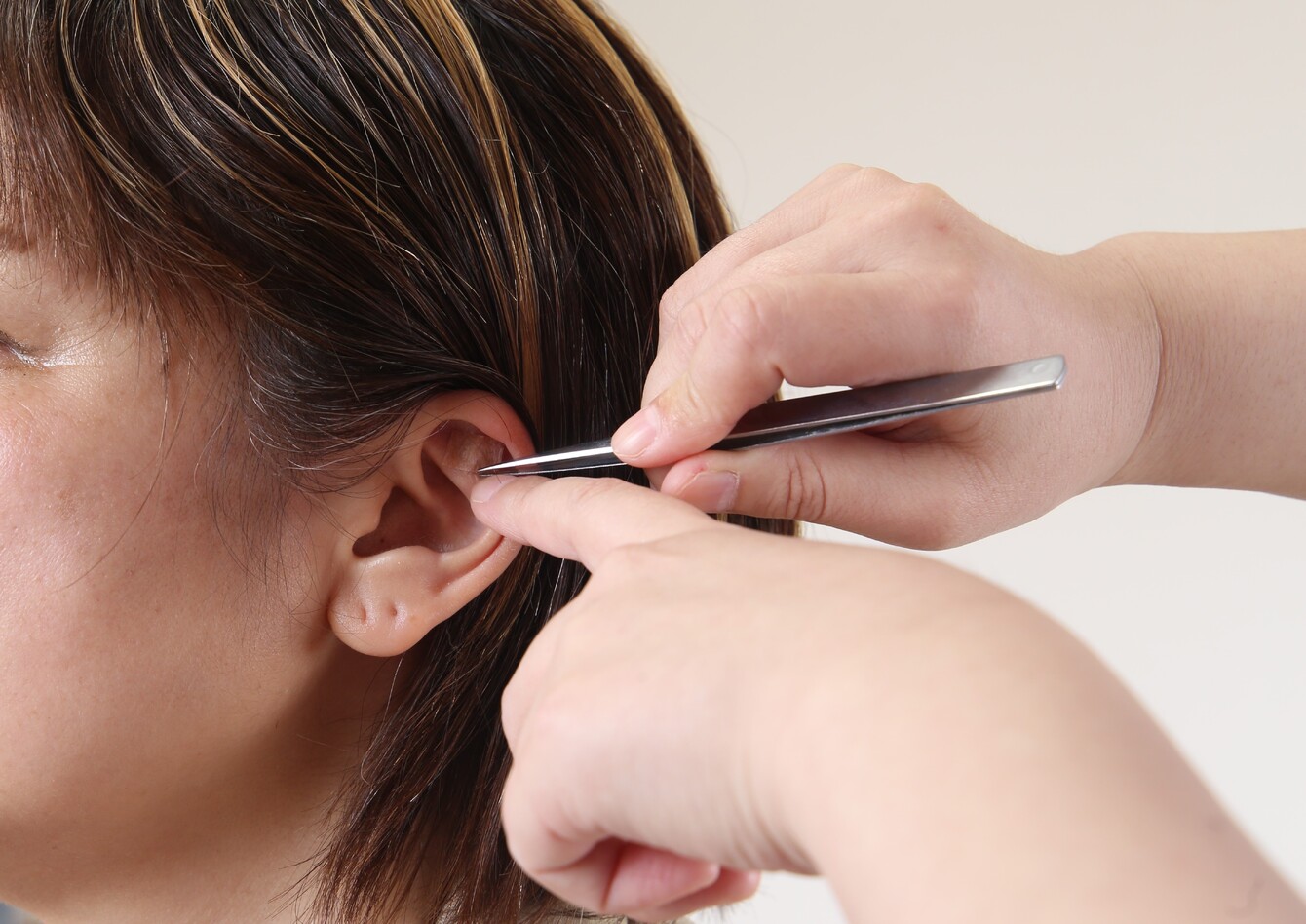 耳つぼで理想の体型へ♪ダイエットカウンセリング＆施術を体験！